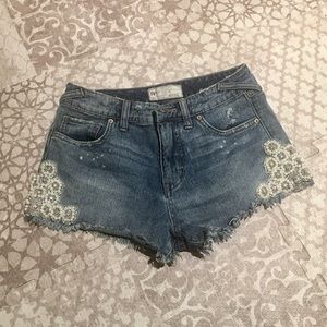 Free People size 25 w sewn in bead work!